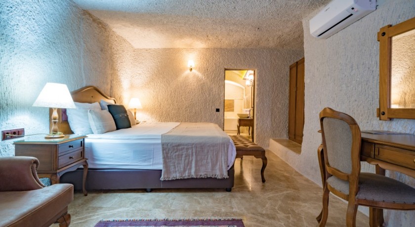 305 - Cave Rooms - Rooms - Artemis Cave Suites